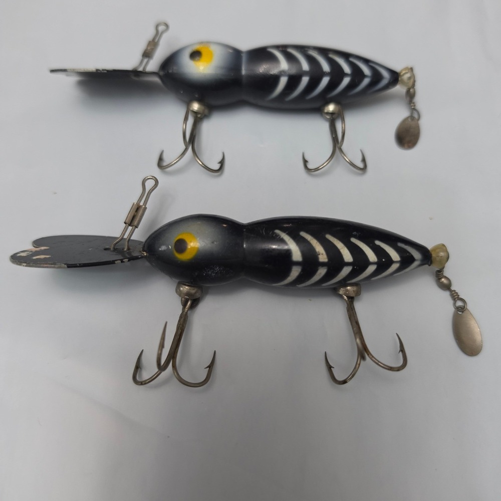 Vintage Whopper Stopper Hellbender Lures Black Skeleton Rib #10 Lot of 2